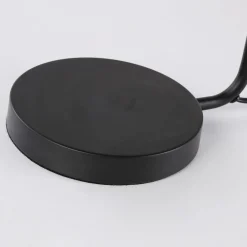 Lampara de mesa moderna 