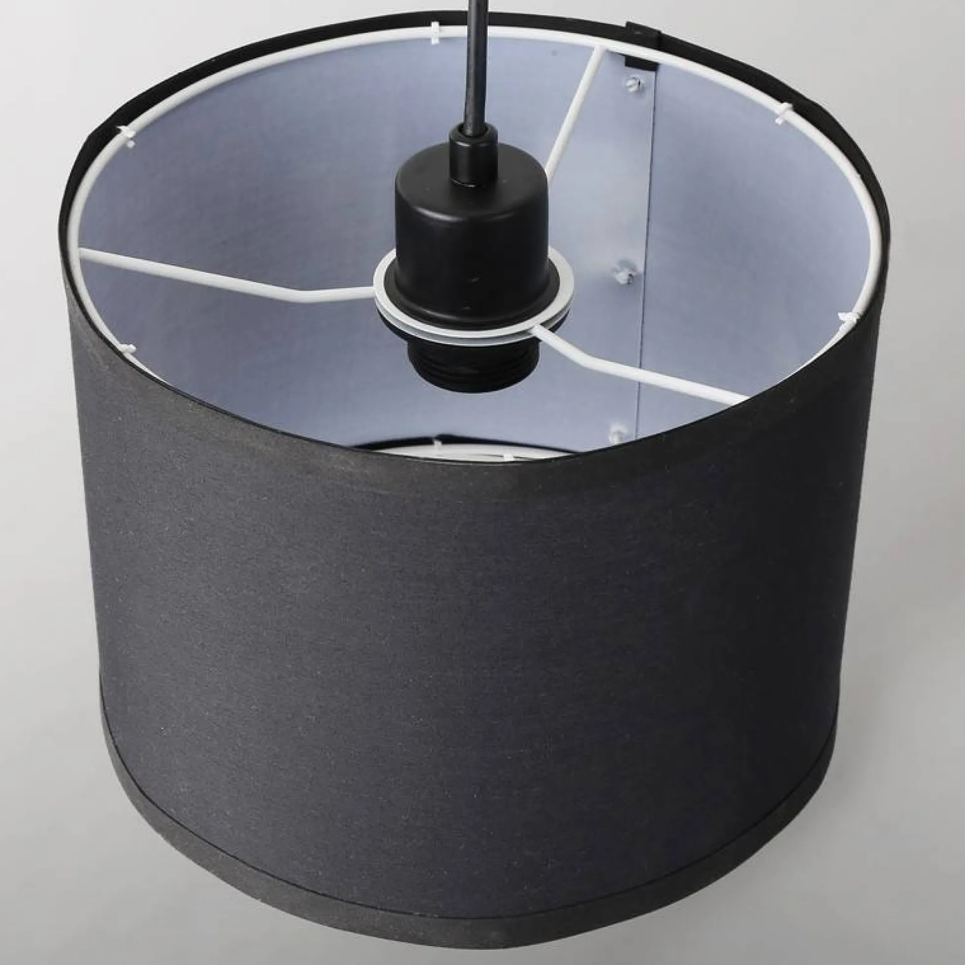 Lámpara colgante decorativa "KIM" - Con cable y enchufe - E27