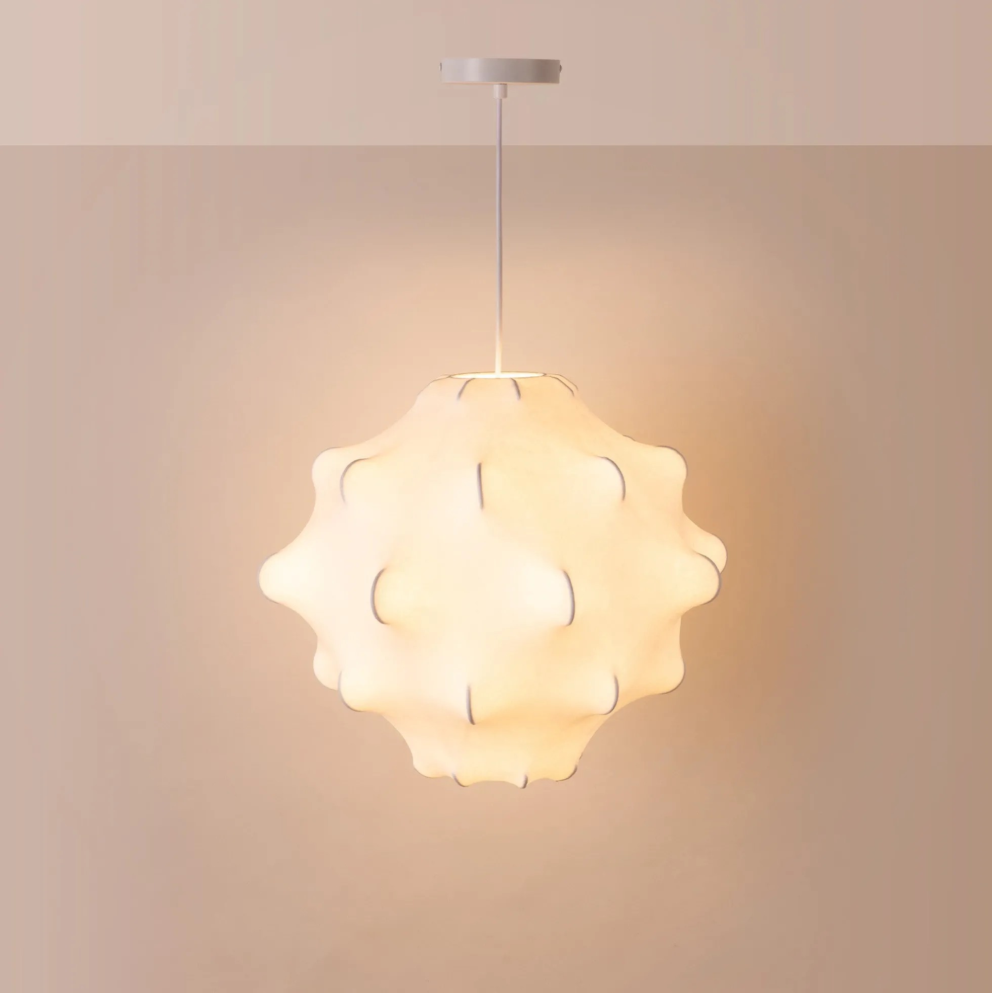 Lámpara colgante de diseño "Cocoon"