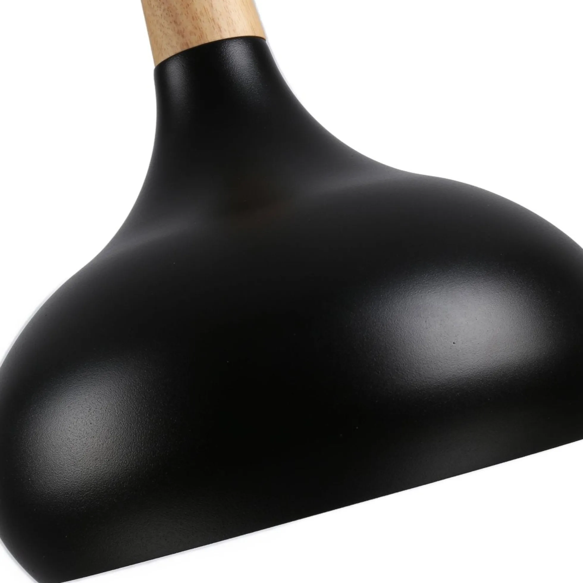 Lámpara colgante de metal y madera "Loop"