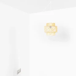 Lámpara colgante de mimbre 
