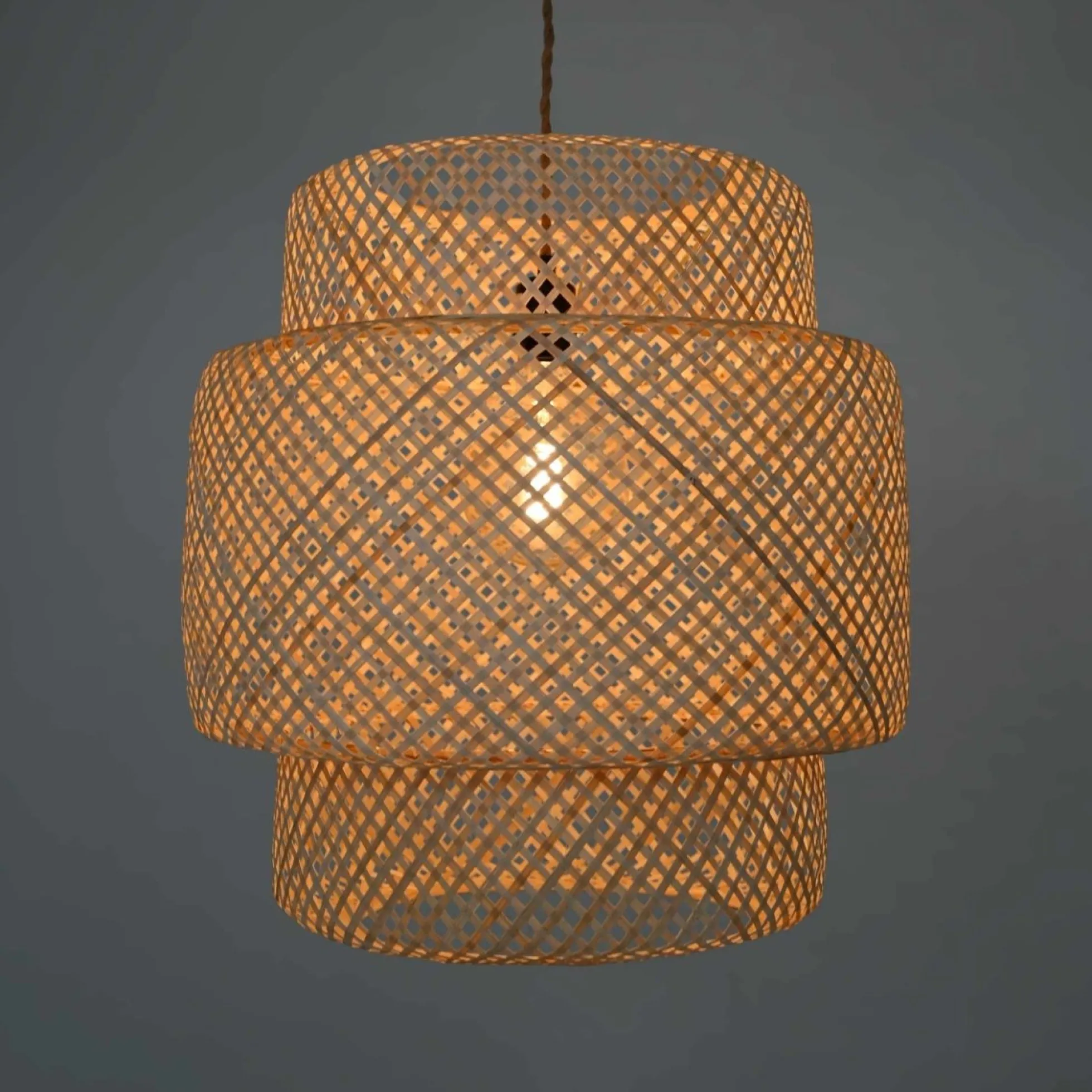 Lámpara colgante de mimbre "JENSEN" - Ø50cm - Con interruptor y enchufe - E27
