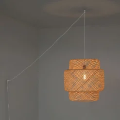 Lámpara colgante de mimbre