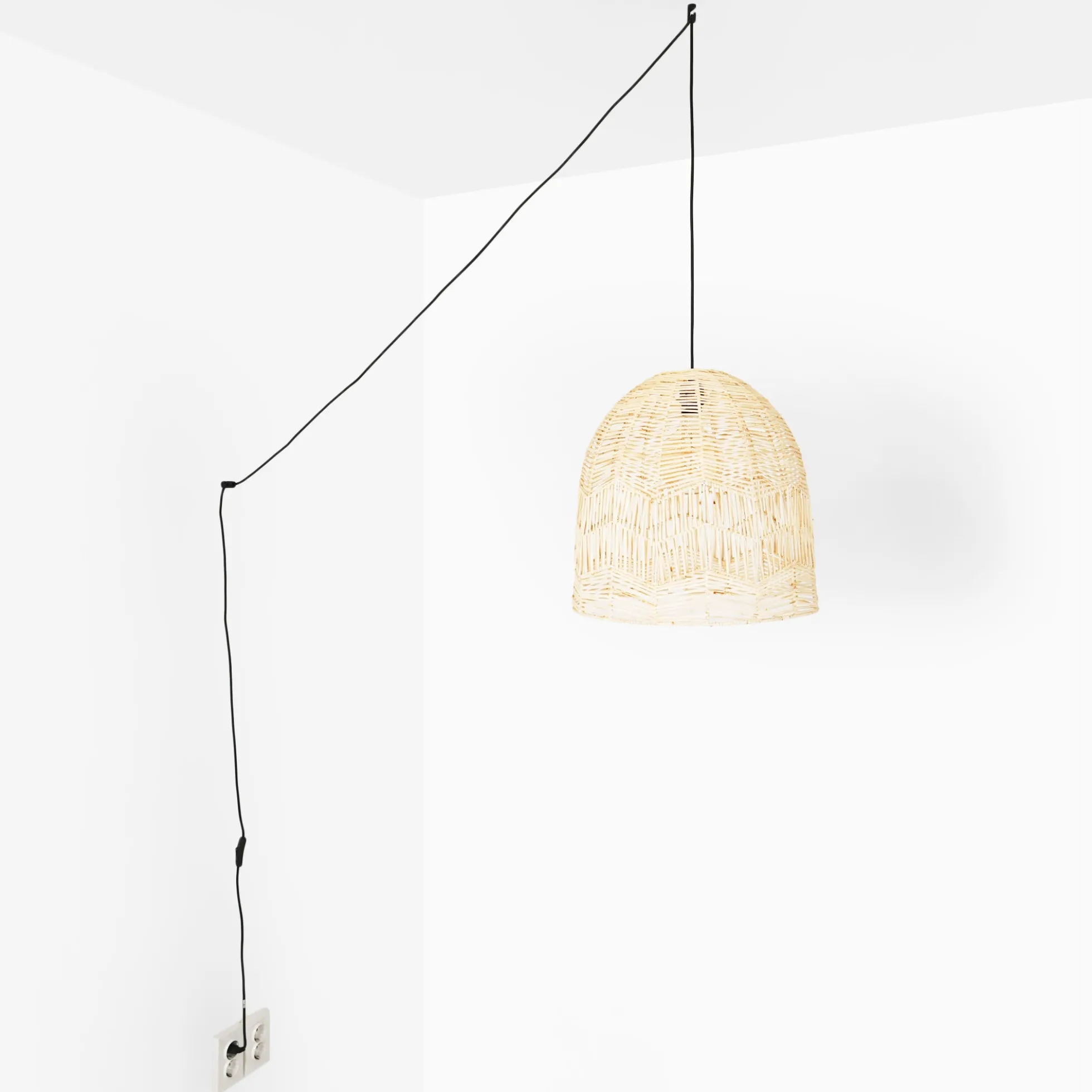 Lámpara colgante de mimbre "NORMA" - Ø45cm - Con interruptor y enchufe - E27