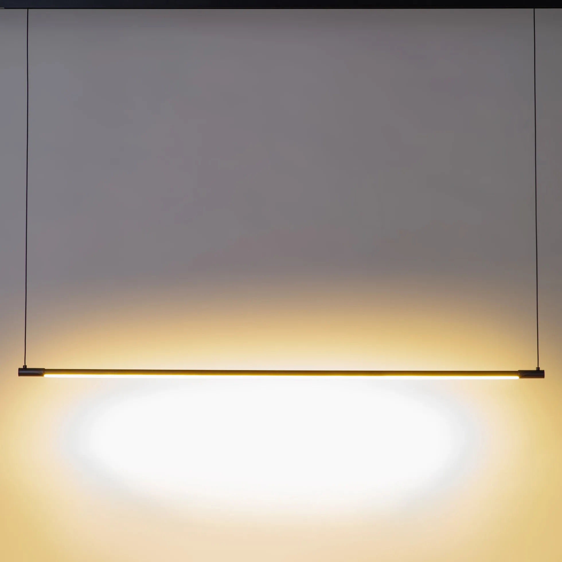 Lámpara colgante LED horizontal para carril magnético - 48V - 21W - 2800K - 120cm