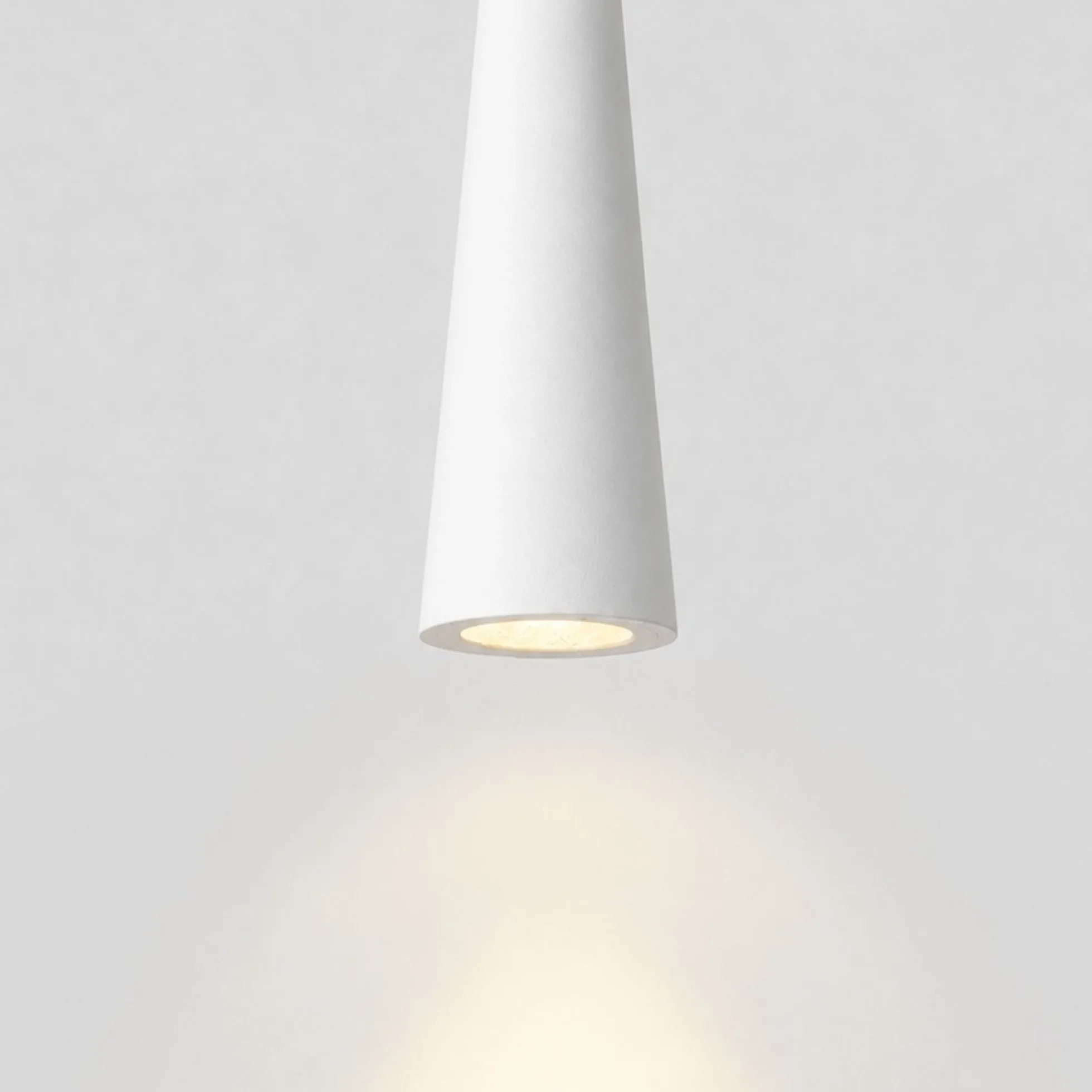 Lámpara colgante LED minimalista "VARA" - 7W