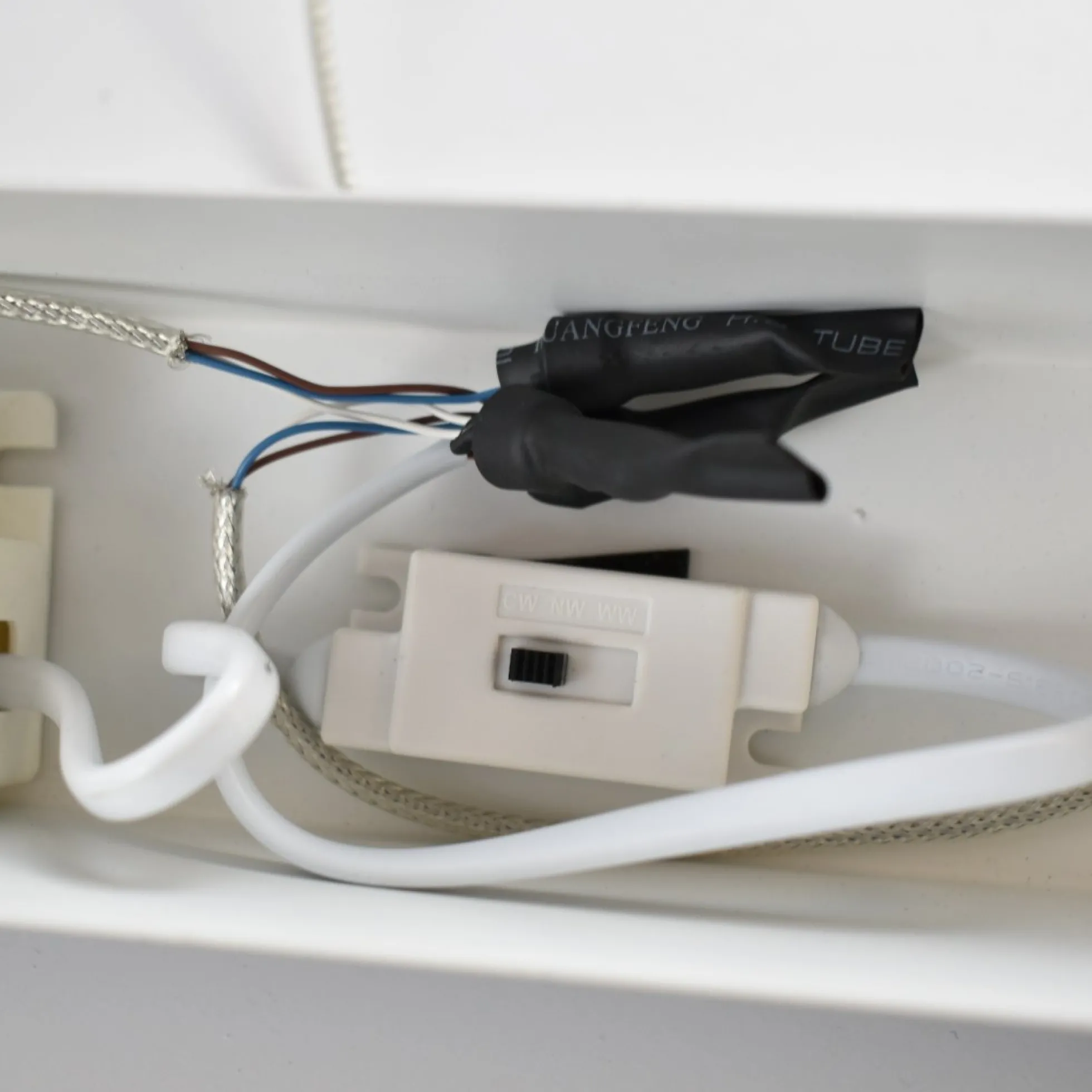 Lámpara colgante LED nórdica "RIPLEY" CCT - 44W