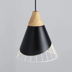 Lámpara colgante nórdica en metal y madera 