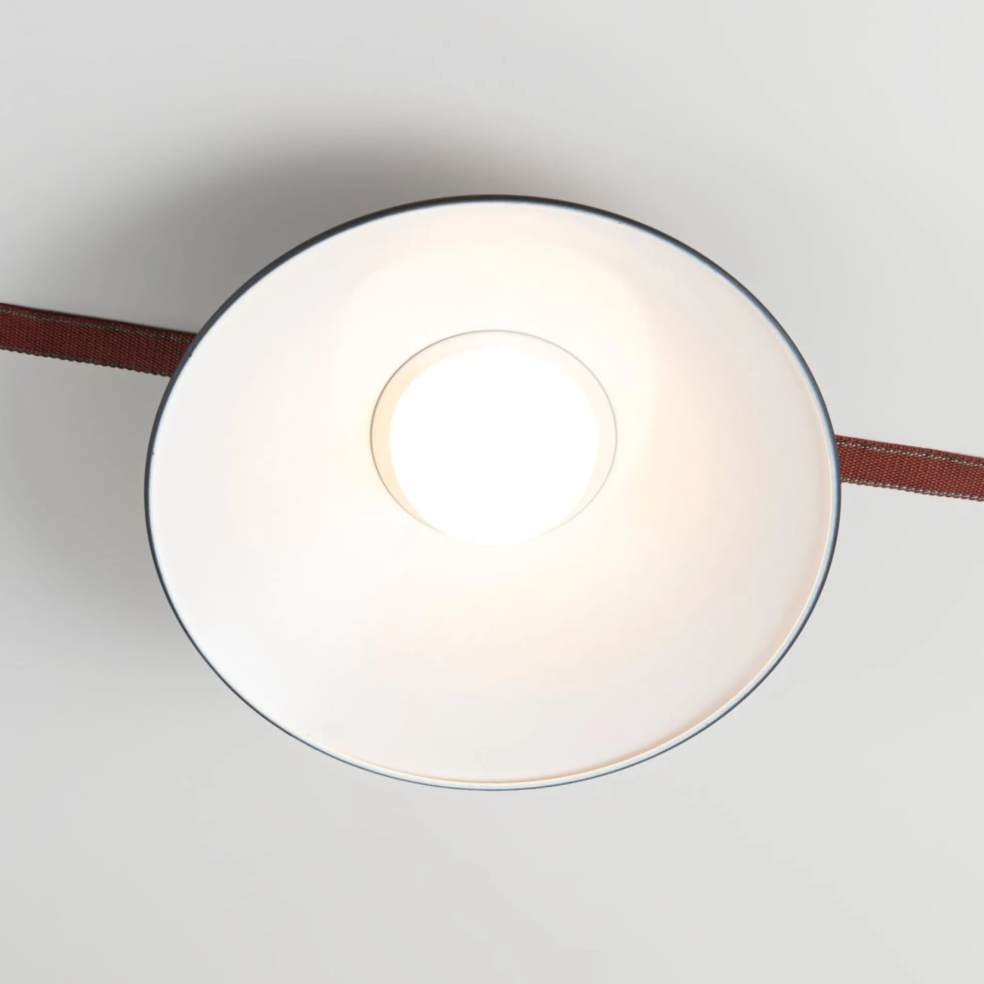 Lámpara CONO para sistema "Axia" - 12W - 48V - Luz cálida