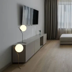 Lámpara de mesa bola cristal