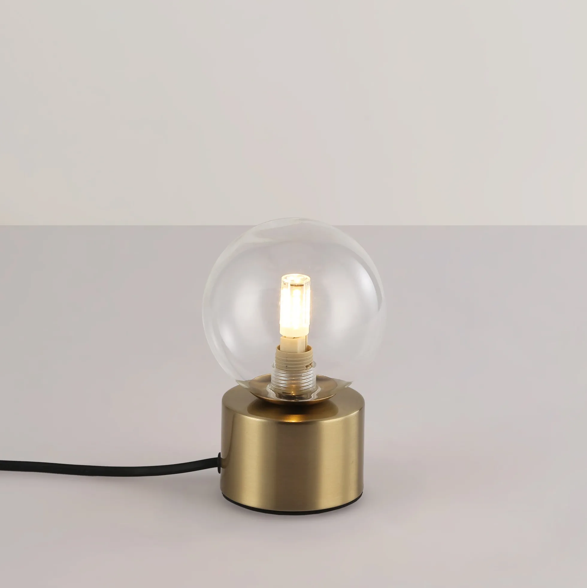 Lámpara de mesa con esfera de cristal "BASS" - G9