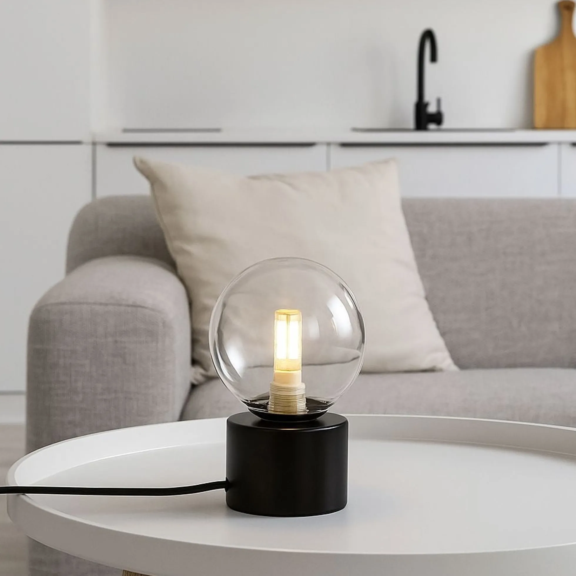 Lámpara de mesa con esfera de cristal "BASS" - G9