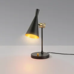 Lámpara de mesa de diseño