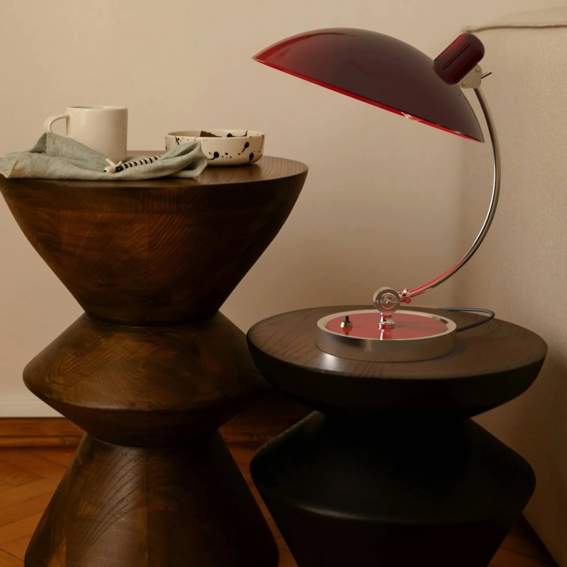 Lámpara de mesa de diseño "Ulia"