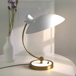 Lámpara de mesa de diseño