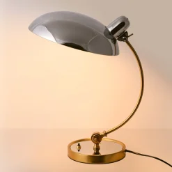 Lámpara de mesa de diseño