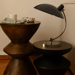 Lámpara de mesa de diseño