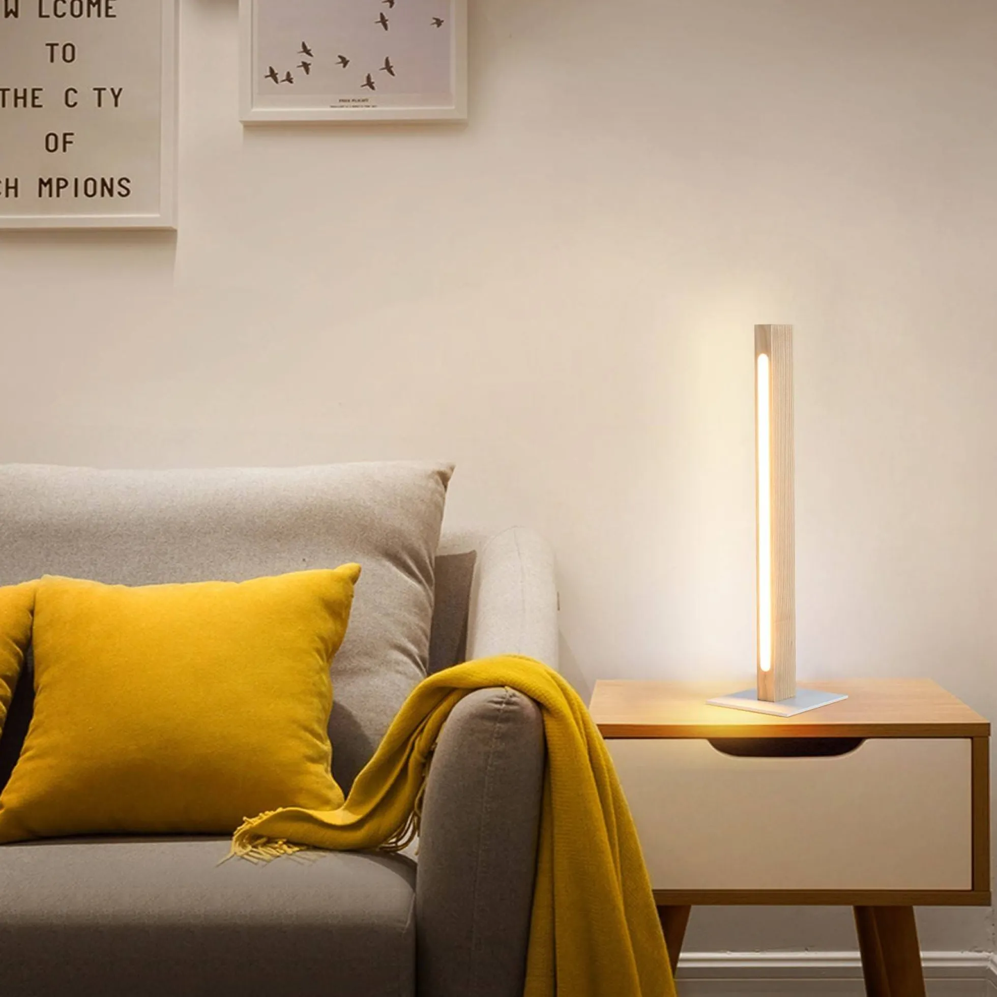 Lámpara de mesa de madera "TOAK" 10W dimable