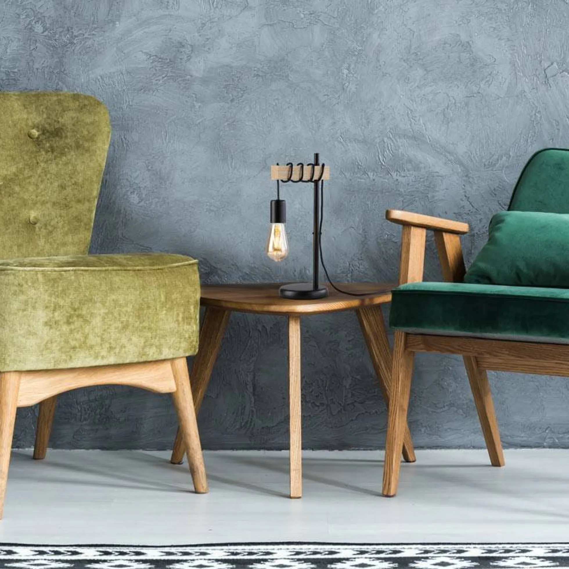 Lámpara de mesa de madera "WOODA"