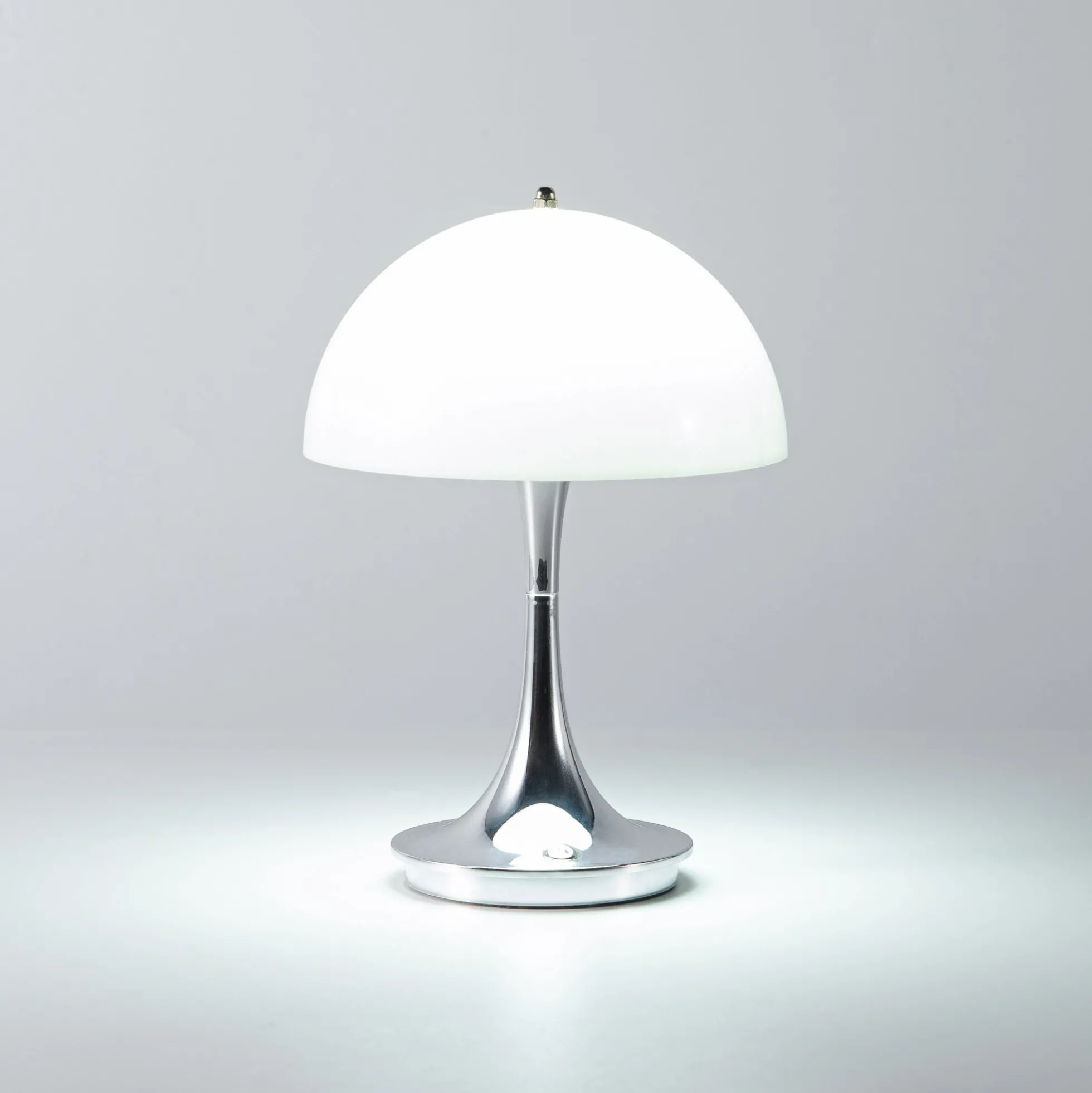 Lámpara de mesa LED CCT portátil - Táctil - Semiesférica
