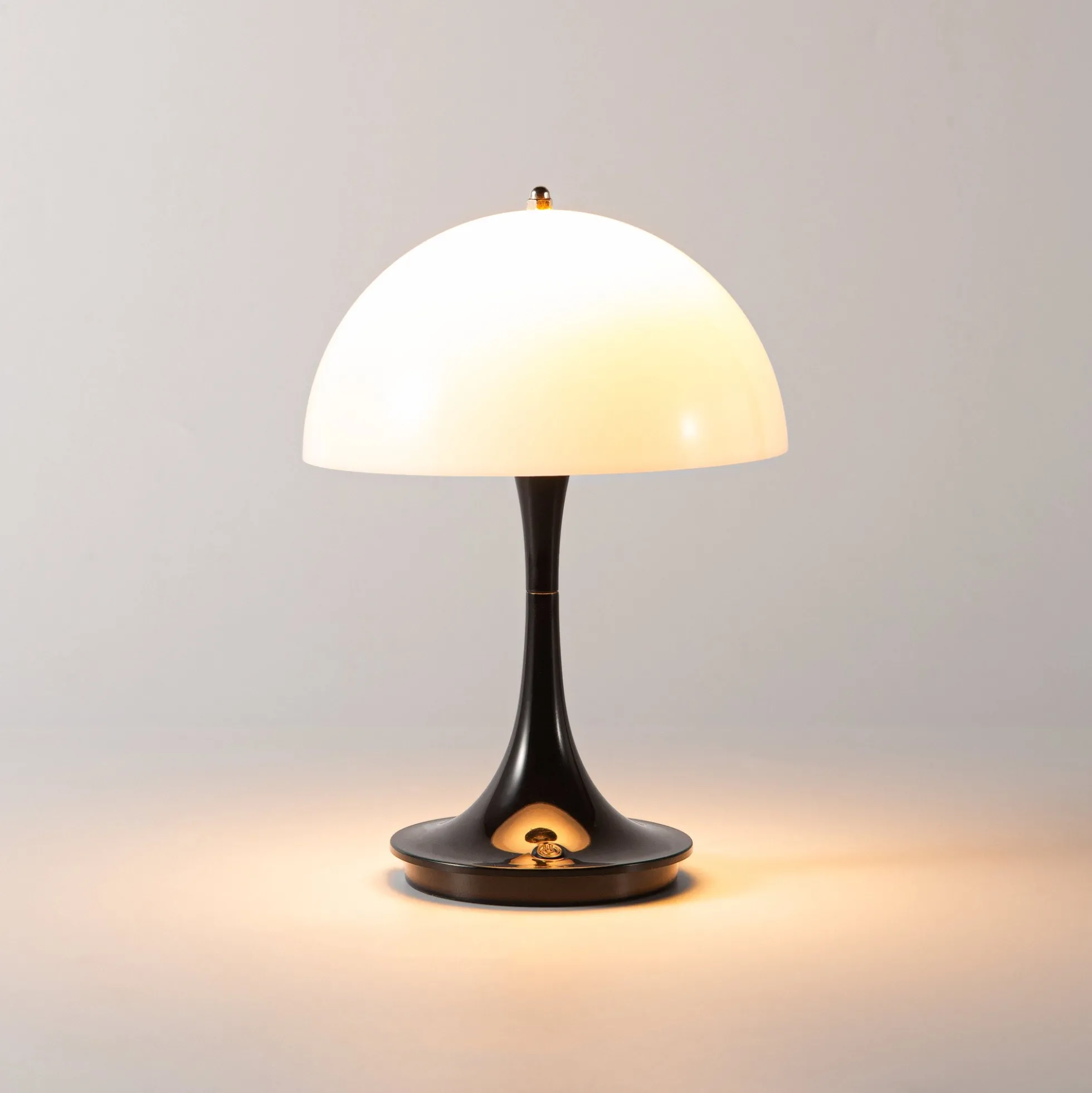 Lámpara de mesa LED CCT portátil - Táctil - Semiesférica
