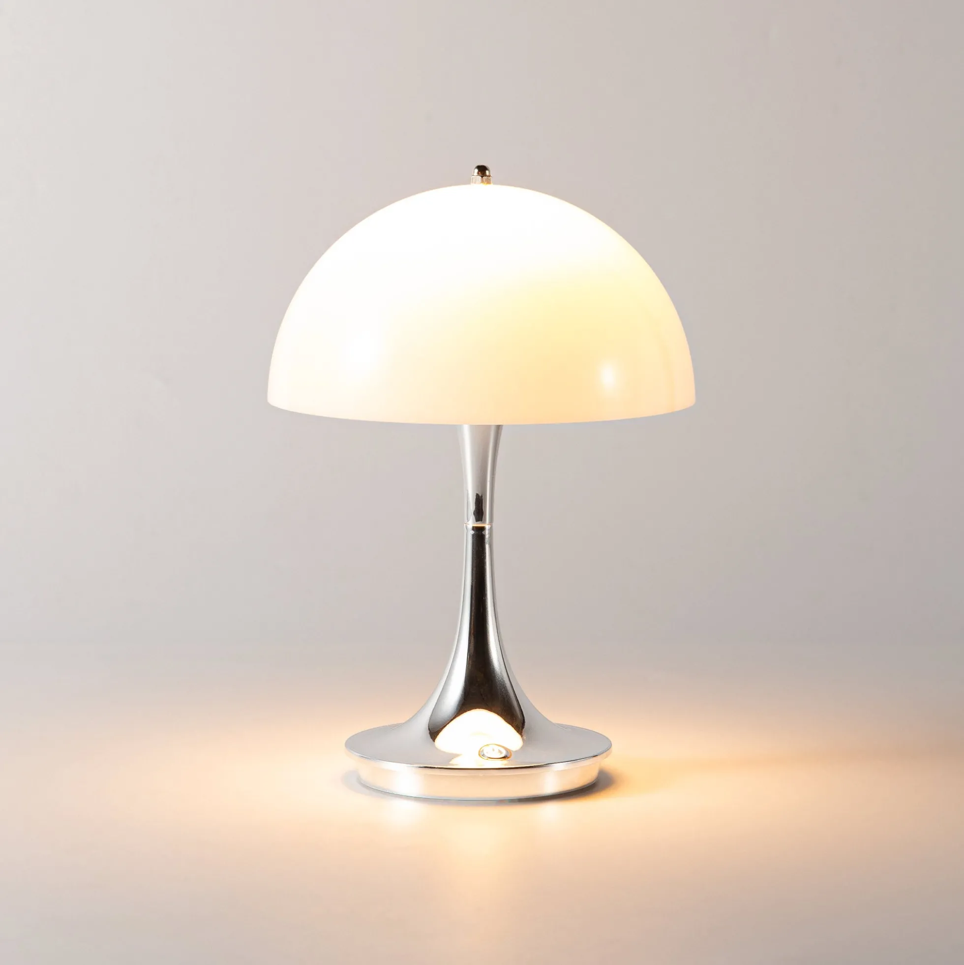 Lámpara de mesa LED CCT portátil - Táctil - Semiesférica