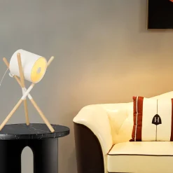 Lámpara de mesa nórdica de trípode