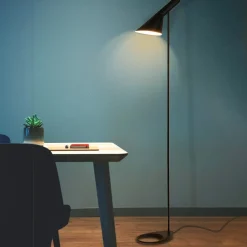 Lámpara de pie de diseño