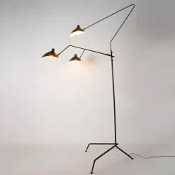 Lámpara de pie de diseño