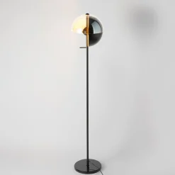 Lámpara de pie de diseño