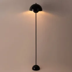 Lámpara de pie diseño vintage 