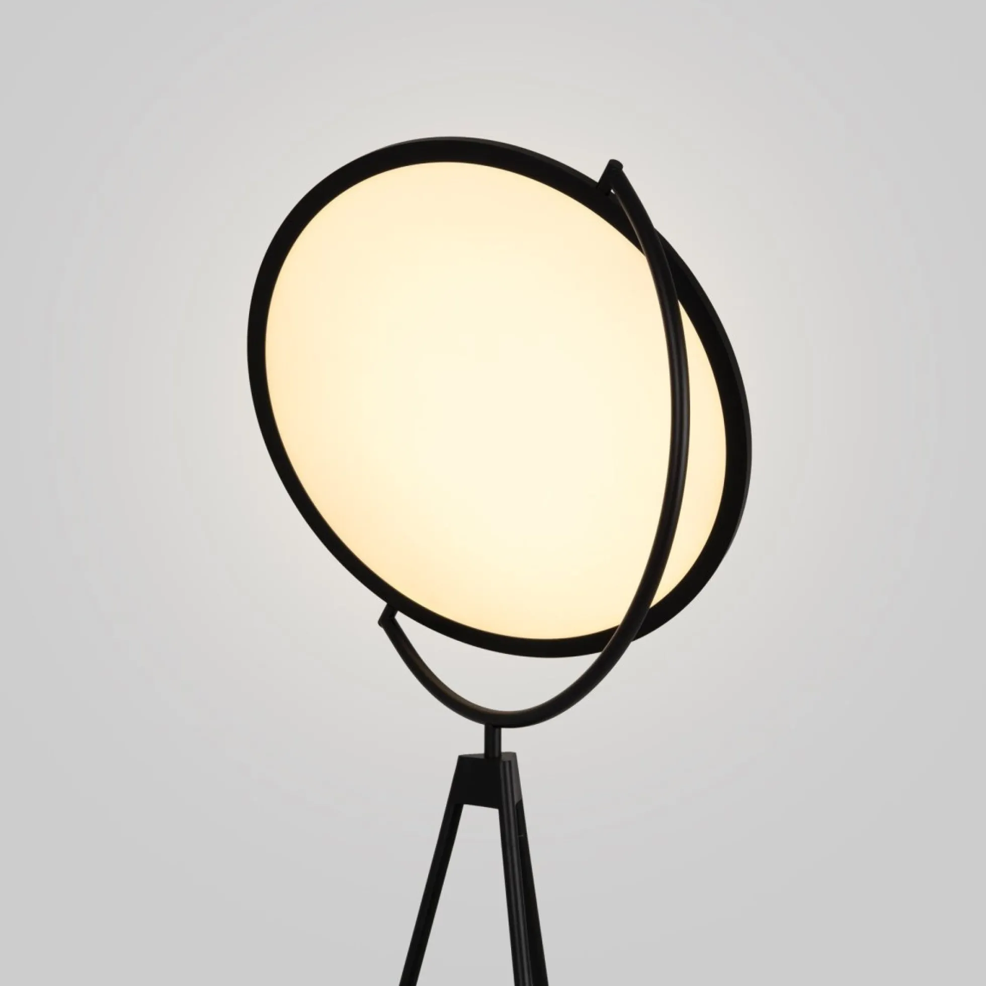 Lámpara de pie LED diseño "Eyes" - 26W - Luz cálida