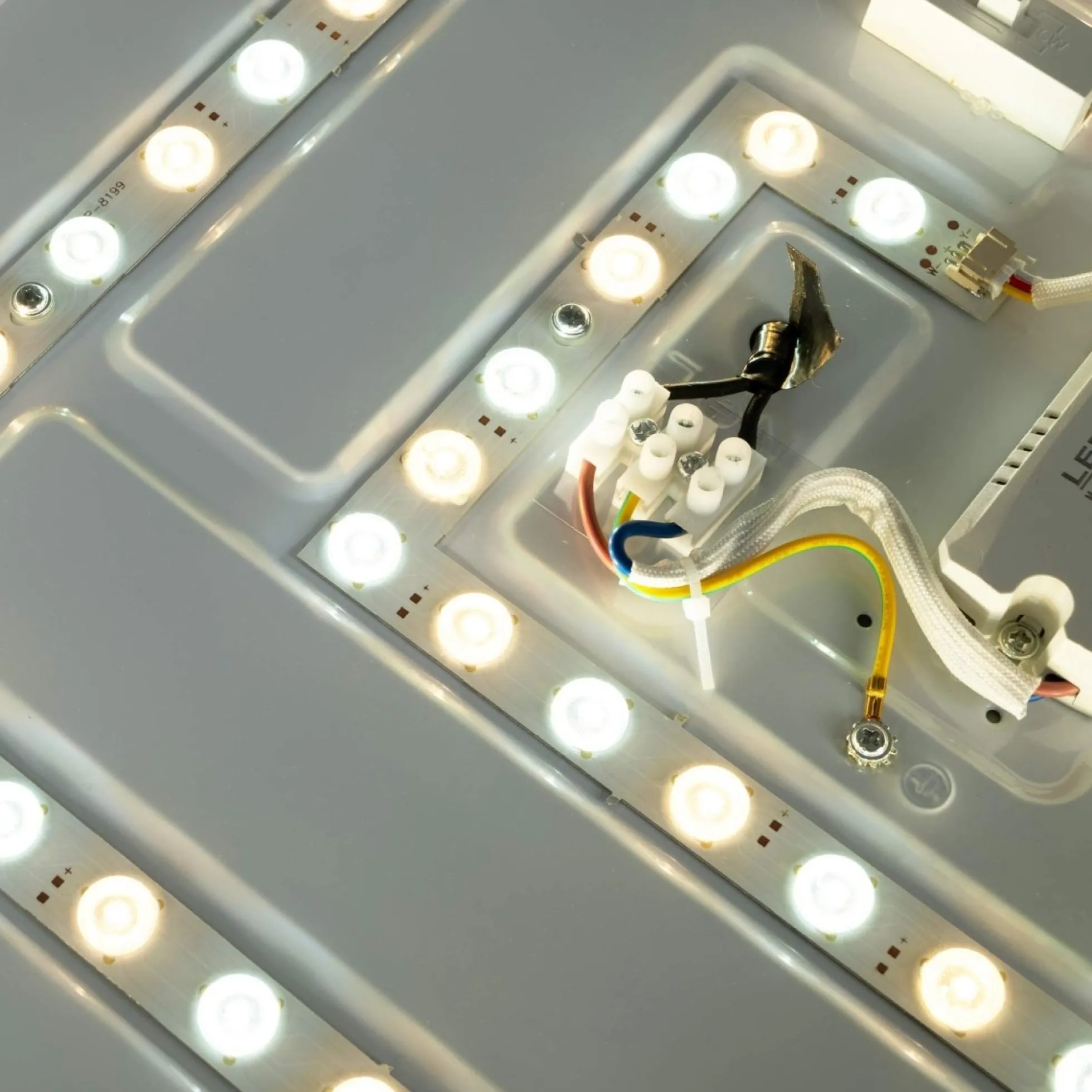 Lámpara de techo LED tipo plafón CCT 24W - Efecto madera - ø40cm - IP22
