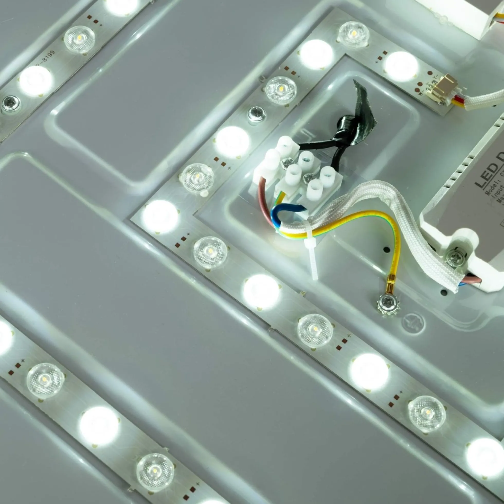 Lámpara de techo LED tipo plafón CCT 24W - Efecto madera - ø40cm - IP22
