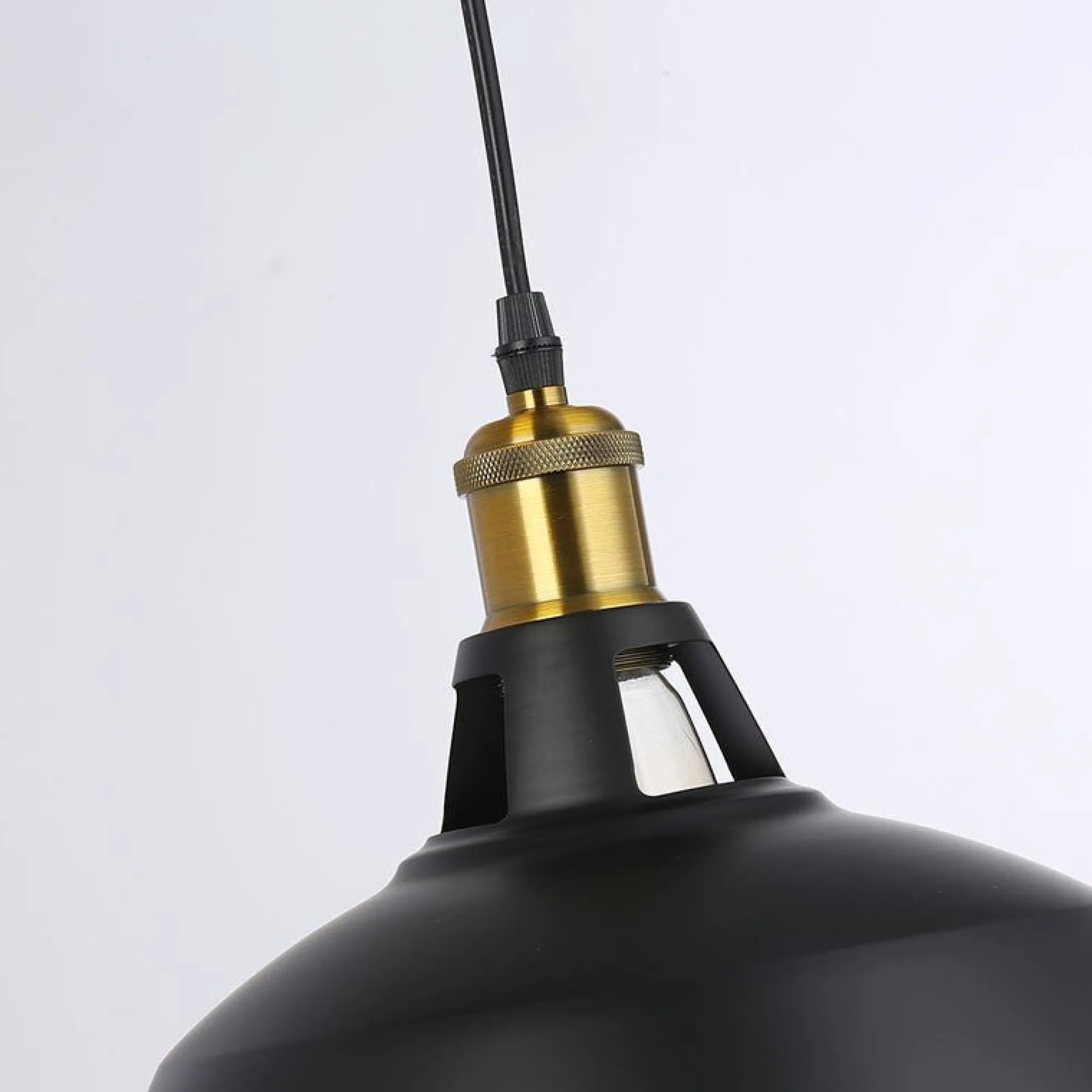Lámpara industrial retro colgante "MANACOR" con cúpula de metal
