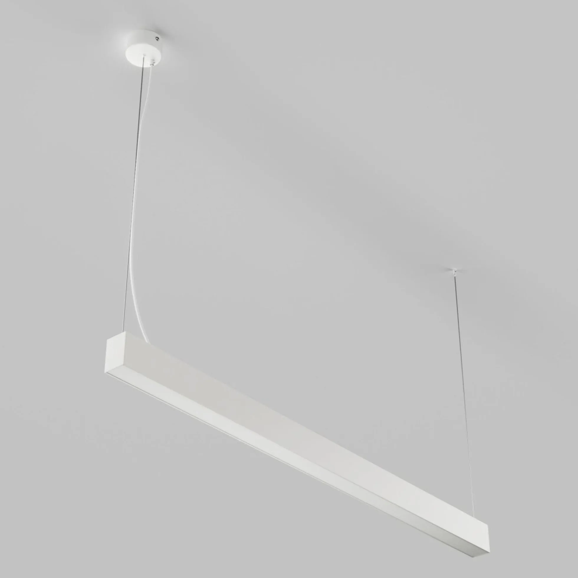 Lámpara lineal LED DOB CCT - 40W - 120cm - 120lm/W - PVC - Suspensión