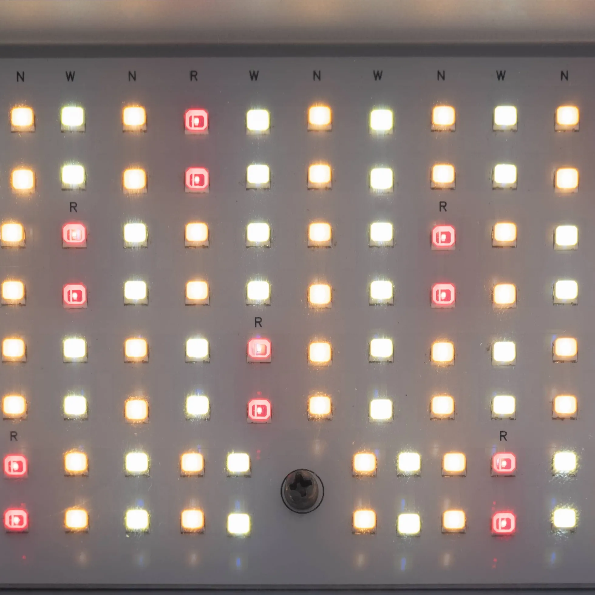 Luminaria LED de cultivo interior - 250W - Regulable 0-10V - Grow light Full Spectrum