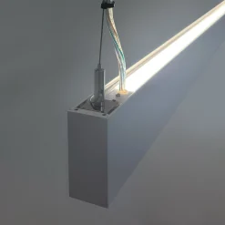 Luminaria lineal LED CCT - Bidireccional - Suspensión - Potencia ajustable 20W/30W/40W - 120cm - UGR 19