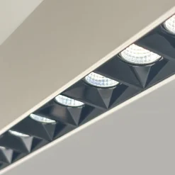Luminaria lineal LED CCT - Suspensión/superficie - Potencia ajustable 20W/30W/40W - 120cm - UGR 17