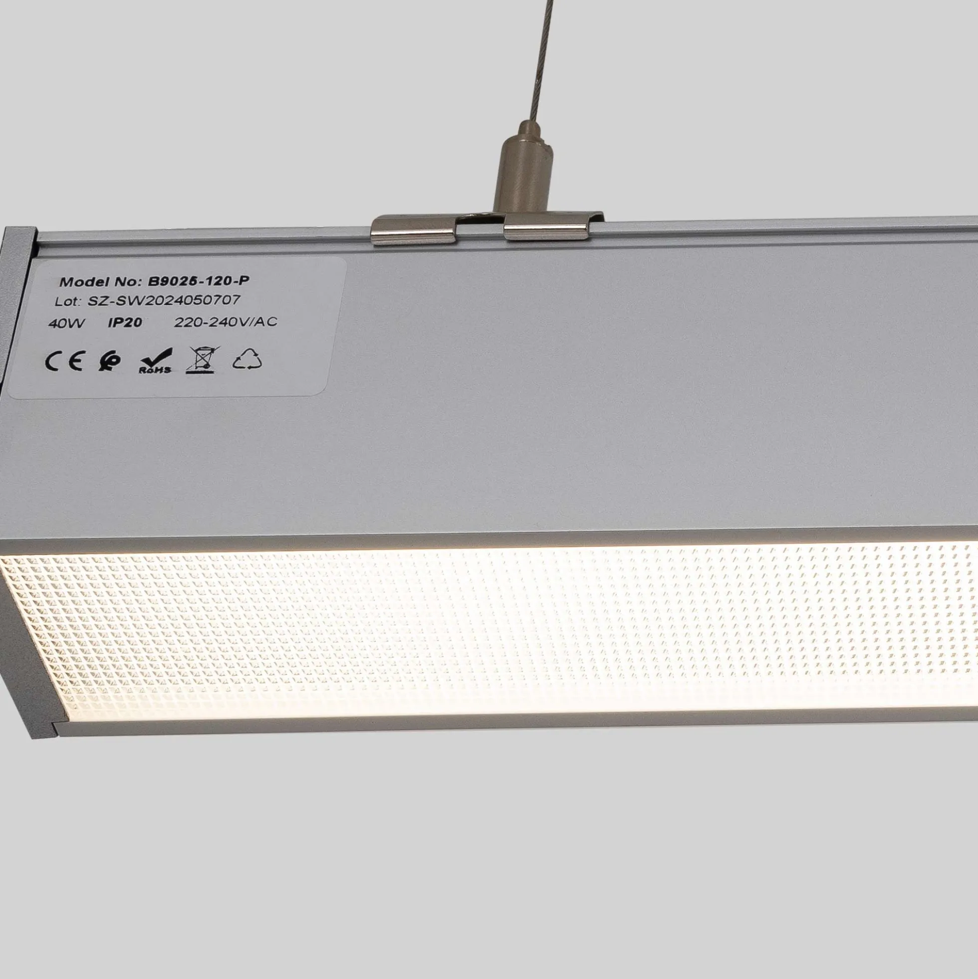 Luminaria lineal LED CCT - 40W - Suspensión / superficie - Potencia ajustable - 120cm