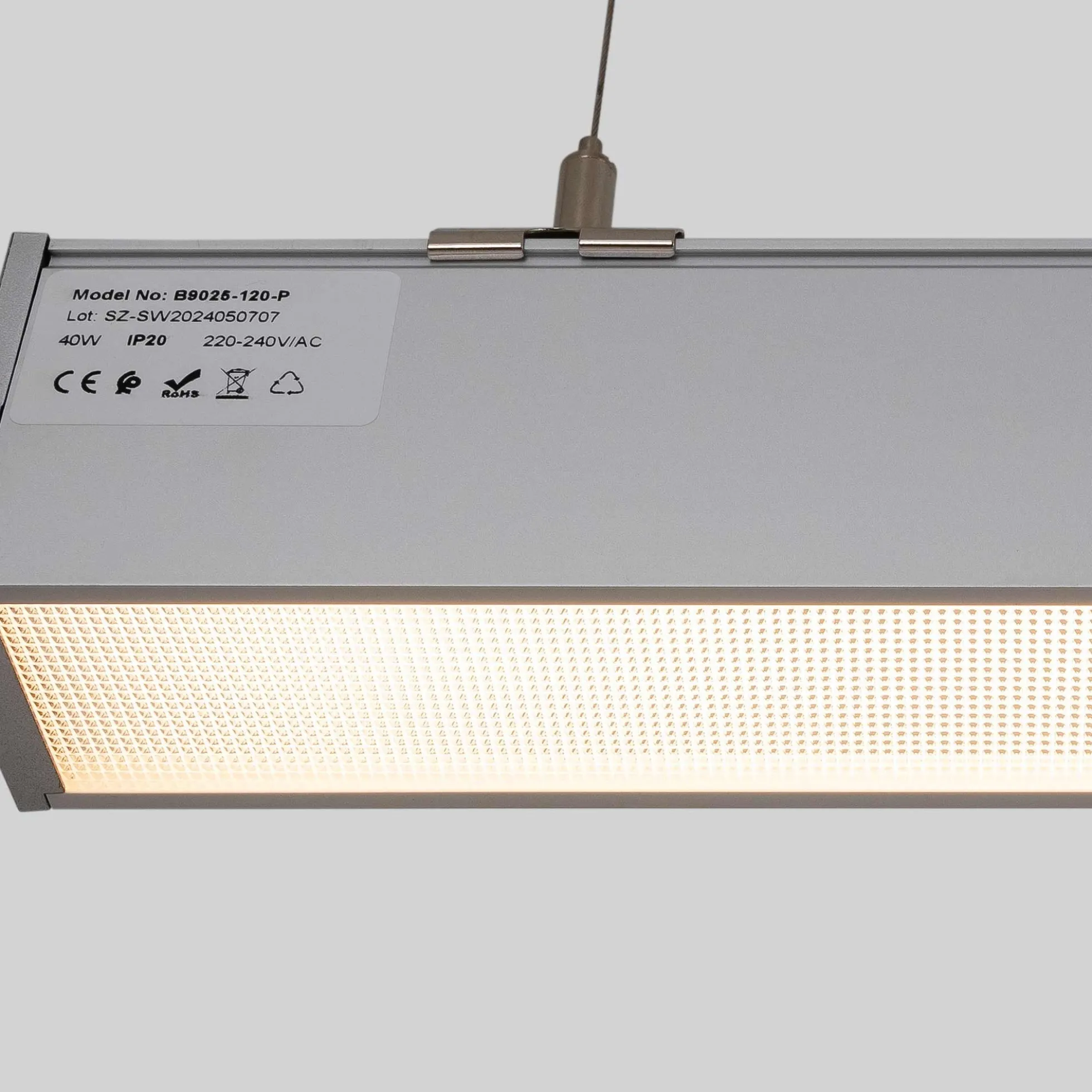 Luminaria lineal LED CCT - 40W - Suspensión / superficie - Potencia ajustable - 120cm