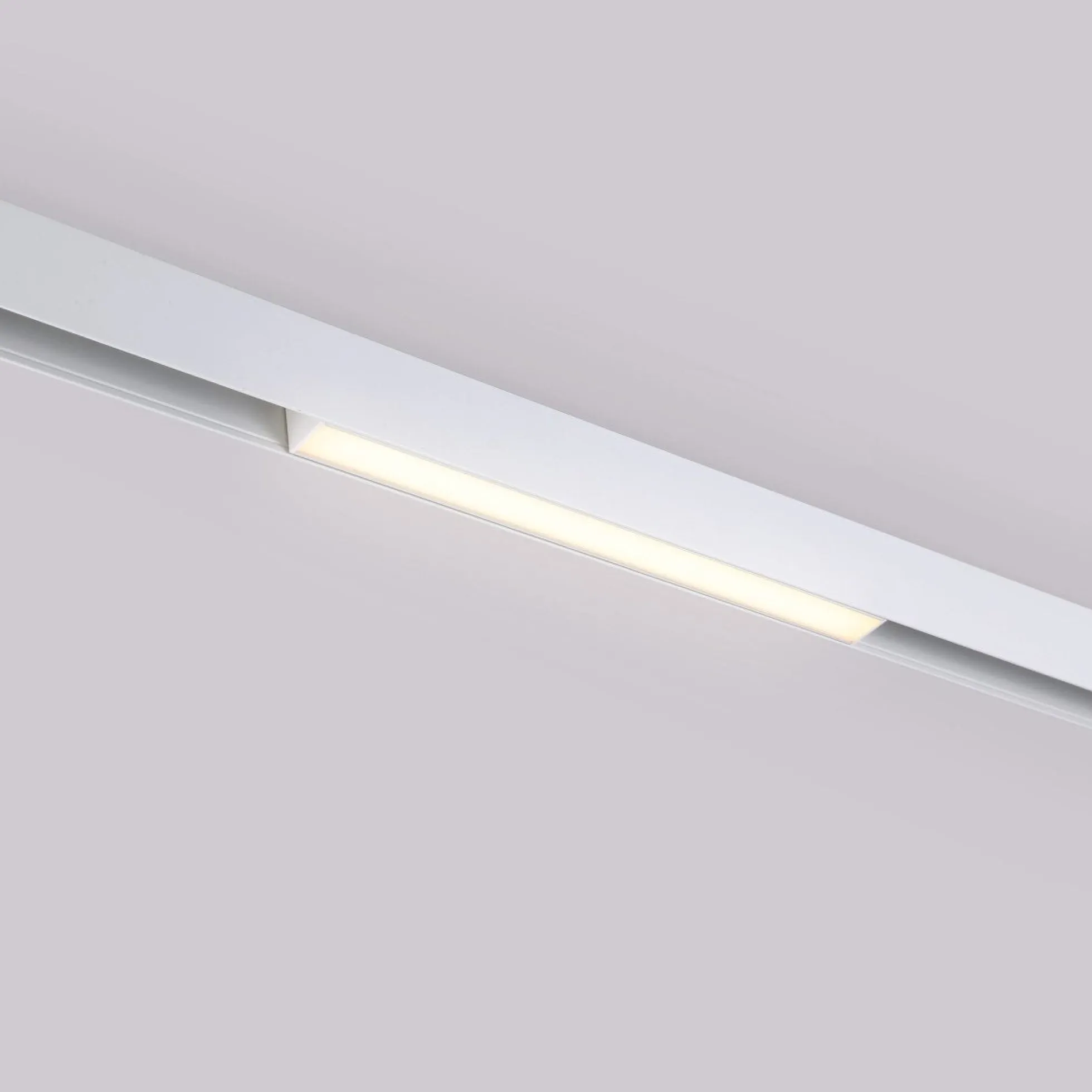 Luminaria lineal LED opal para carril magnético 48V - 10W