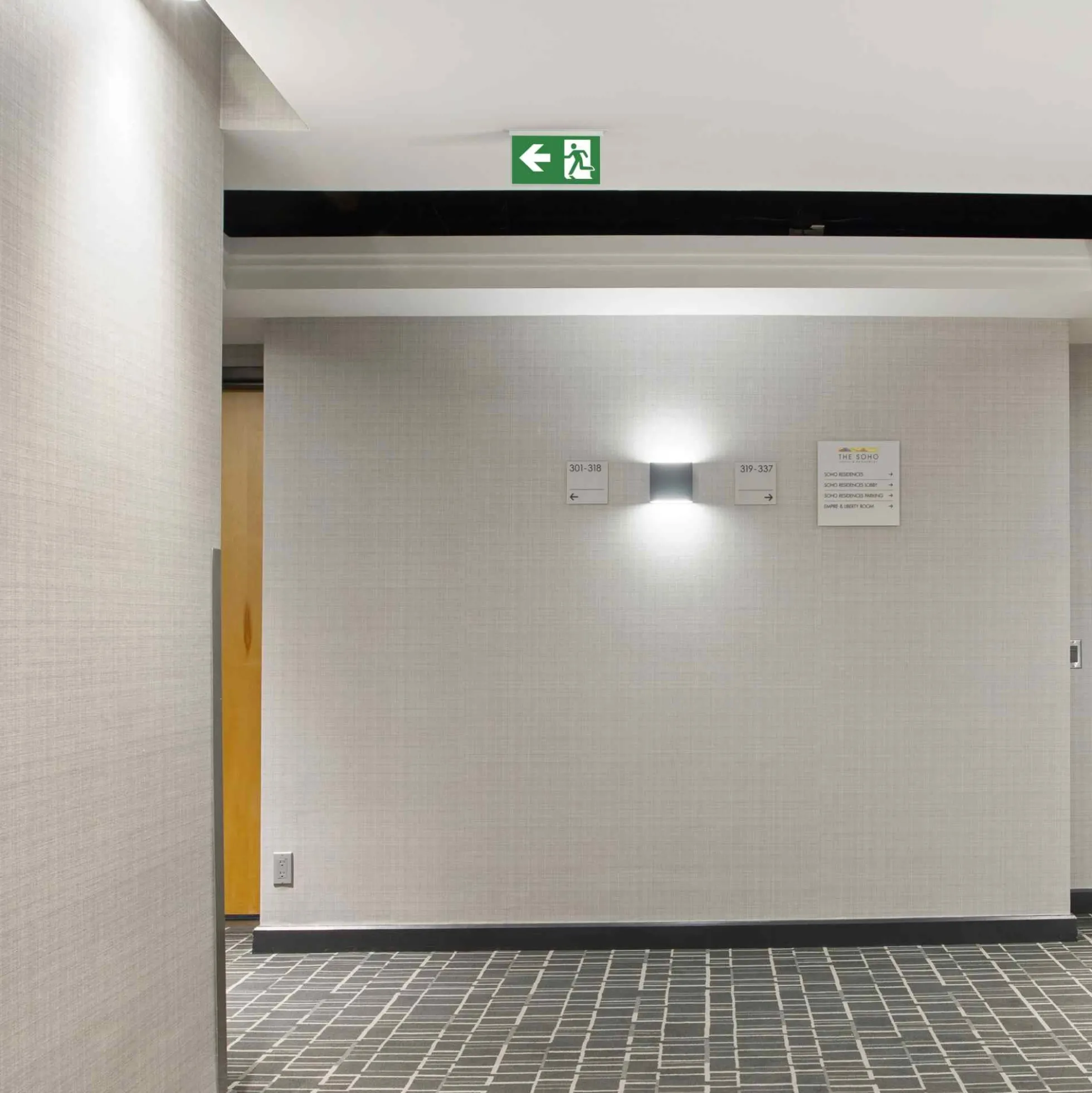 Luz de emergencia permanente con pictograma "Salida lateral" - Empotrable