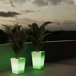 Macetero cuadrado LED RGBW - 24W - Recargable - Mando a distancia