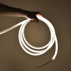 Neón LED flexible 24V DC - 12x12mm - 10 metros - Kit completo - 11W/m - IP67 - Curvatura vertical