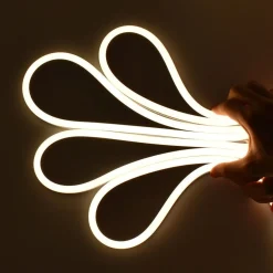 Neón LED flexible 24V DC - 10x18mm - 10 metros - Kit completo - 11W/m - IP67 - Curvatura lateral