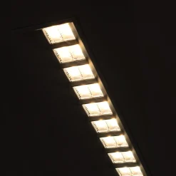 Panel LED empotrable 60x60cm - 40W - UGR18 - Driver PHILIPS - Chip OSRAM - IP40
