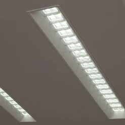 Panel LED empotrable 60x60cm - 40W - UGR18 - Driver PHILIPS - Chip OSRAM - IP40