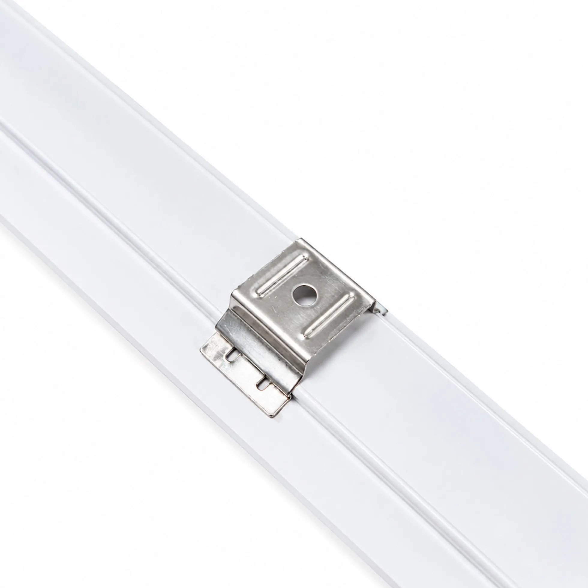 Pantalla estanca LED compacta - 36W - 110 lm/W - 120cm - ENLAZABLE - IP65