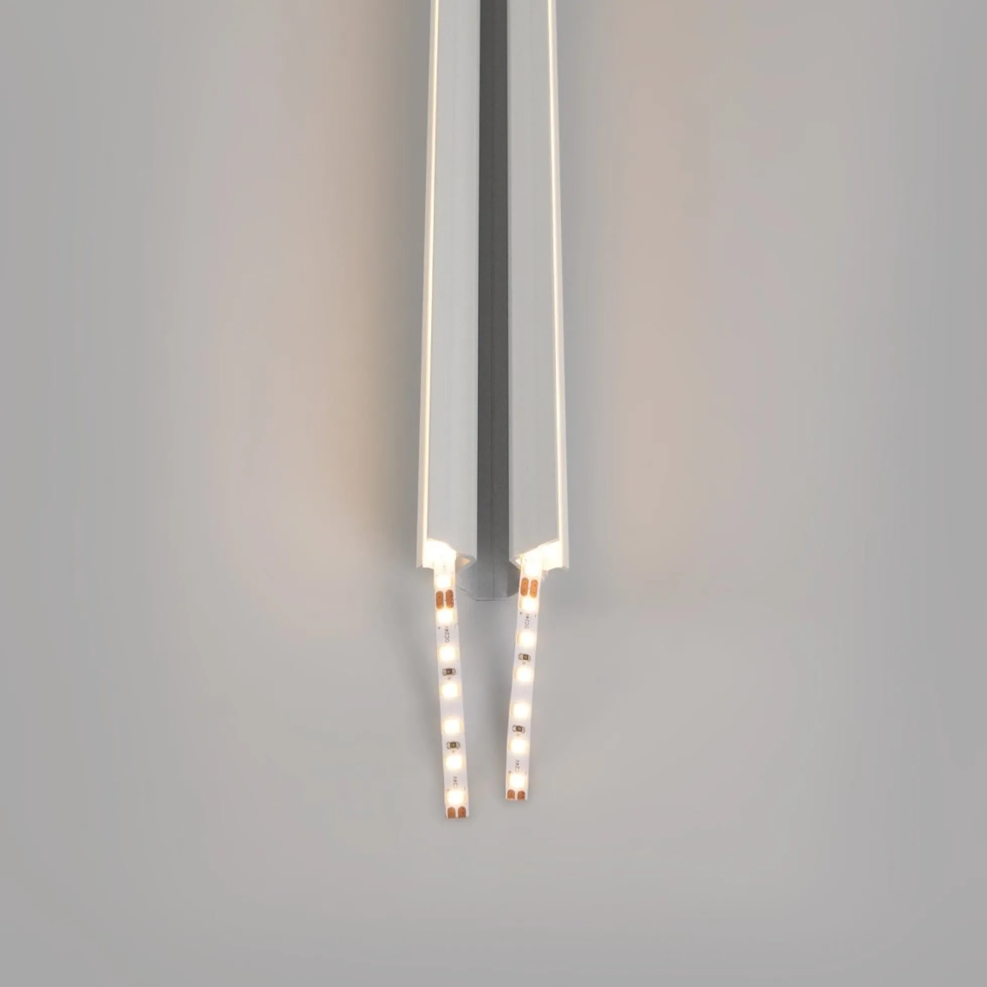 Perfil de aluminio para esquinas - Tira LED doble - 38.7x39mm - 2 metros